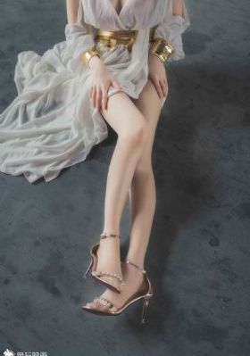 年轻女秘书_720在线播放