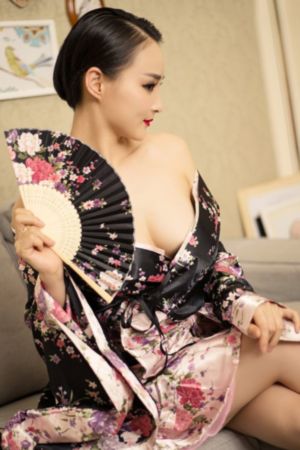乱yin老师合集_高清完整版
